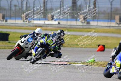 media/Mar-19-2022-Fastrack Riders (Sat) [[4e7522d738]]/Level 5 Race/Turn 6/